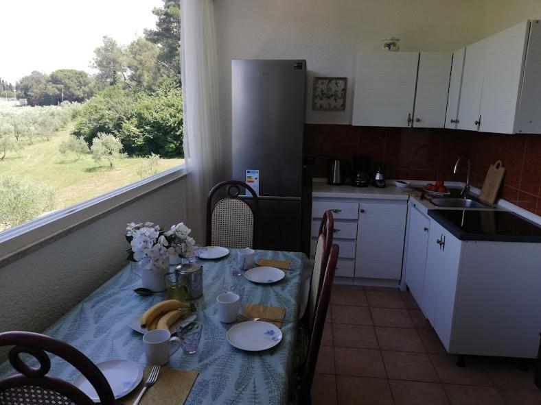 Apartman Meli Apartment Porec Bagian luar foto